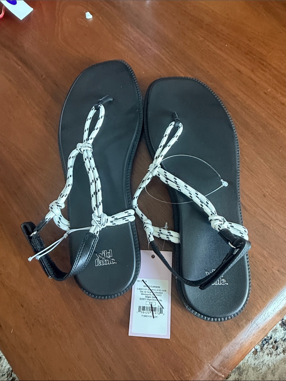 Wild Fable Black Sandals with black and white rope US 11